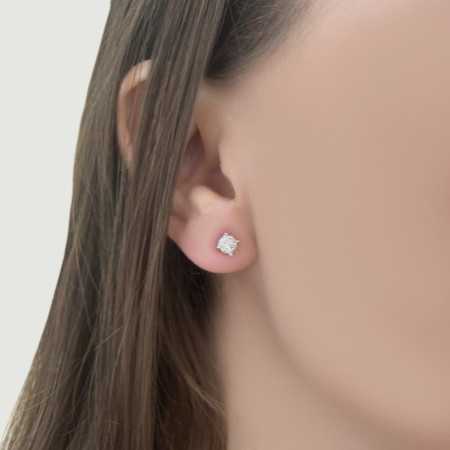 ELOISE DORMILONAS Diamond Earrings 0.30
