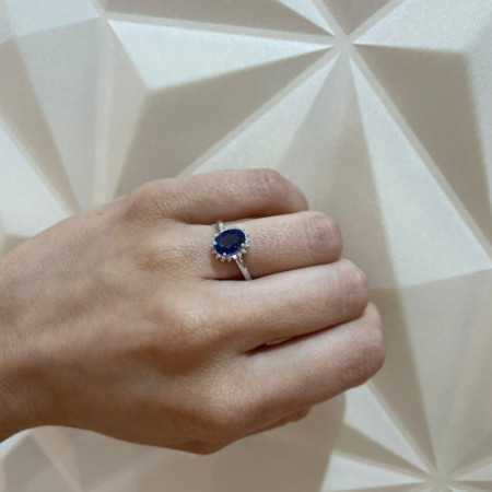 Orla Dalia Sapphire Ring 1.90