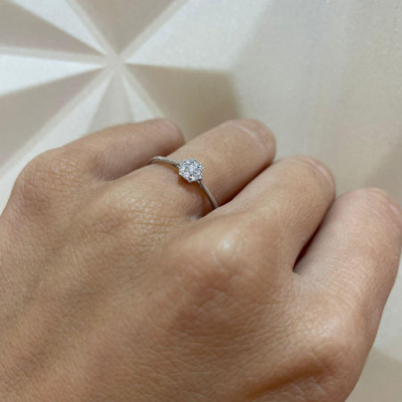 Passion Diamond Ring 0.15 Hexagonal White Gold
